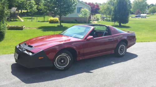 1984 pontiac firebird base coupe 2-door 5.0l v8 burgundy color 92000 miles