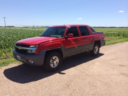 2002 chevrolet avalanche 2500 base crew cab pickup 4-door 8.1l