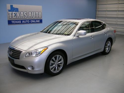 We finance!!!  2011 infiniti m56 tech roof nav heated leather 32k mi texas auto