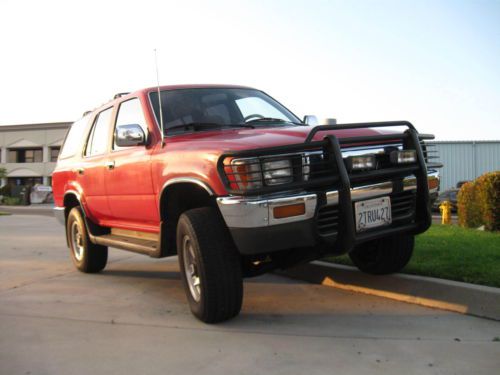1990 toyota 4runner sr5 4wd  3.0l 4x4! 5 speed manual trans. 1owner! only 155k!