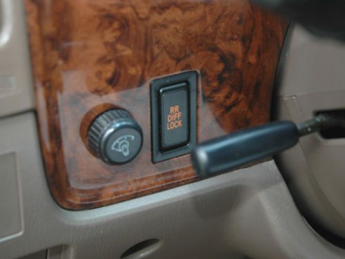 2000 TOYOTA 4RUNNER  “LIMITED”  <>  4WD, LEATHER SEATS, CLEAN, image 19
