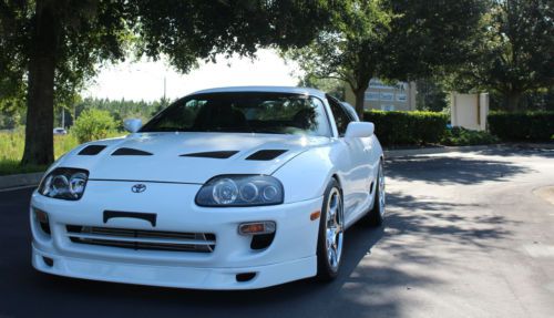 1998 toyota supra twin turbo. white excellent condition 511hp auto supra.