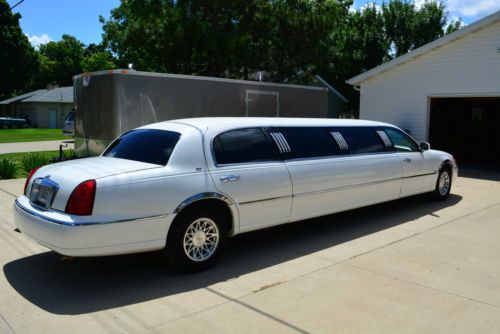 1998 Lincoln Town Car Executive Limousine 4-Door 4.6L, US $7,300.00, image 4