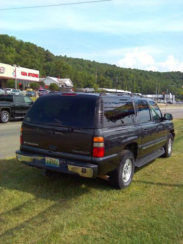 2004 Chevrolet Suburban 1500 LT Sport Utility 4-Door 5.3L, US $5,900.00, image 2