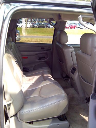 2004 Chevrolet Suburban 1500 LT Sport Utility 4-Door 5.3L, US $5,900.00, image 9