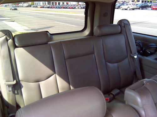 2004 Chevrolet Suburban 1500 LT Sport Utility 4-Door 5.3L, US $5,900.00, image 10