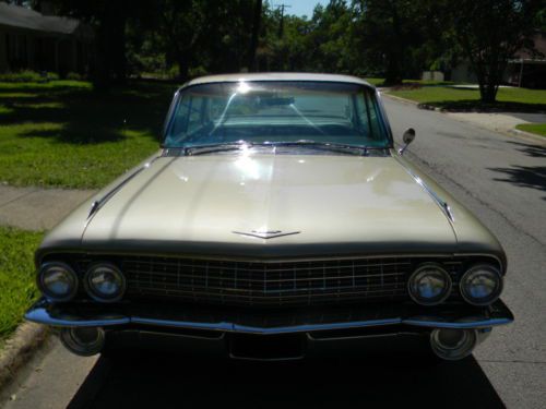 1961 Gold CADILLAC DeVille 4dr Sedan Hardtop **STUNNING** ABSOLUTELY BEAUTIFUL, US $14,950.00, image 3