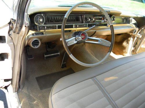 1961 Gold CADILLAC DeVille 4dr Sedan Hardtop **STUNNING** ABSOLUTELY BEAUTIFUL, US $14,950.00, image 9